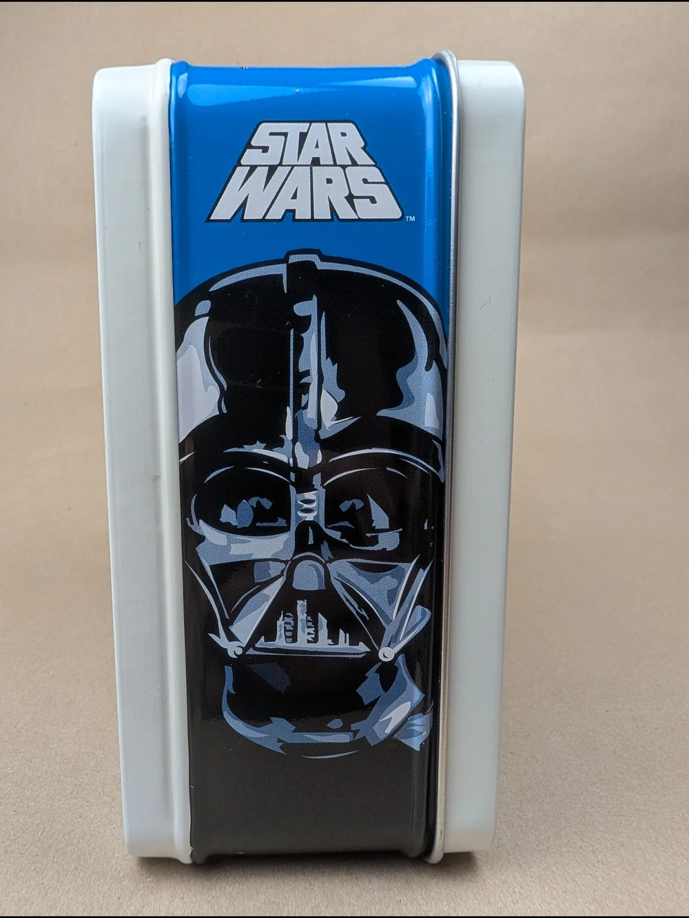 Star Wars Tin Lunch Box With Sandwich Cutters, Williams Sonoma Limited Ed NEW - Picture 9 of 11